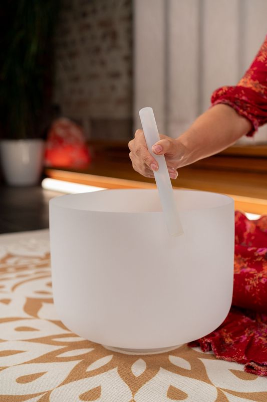 Meinl CSBM12G3 Crystal Singing Bowl 12, 440Hz, Throat Chakra G3