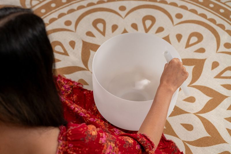 Meinl CSBM12C4 Crystal Singing Bowl 12, 440Hz, Root Chakra C4