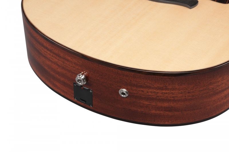 Ibanez AAM700CE-NT Western gitar m.mik, cutaway & case, Advanced Auditorium
