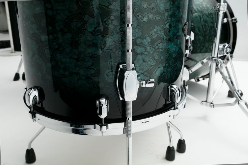 Tama MBS52RZS-MSL SC Performer M/B 5-shellkit (10,12,14,16,22),Molten Steel Blue Burst