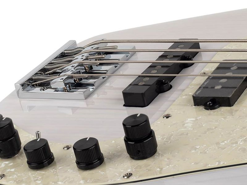 Sire P8 Series Marcus Miller swamp ash 4-string active bass white blonde