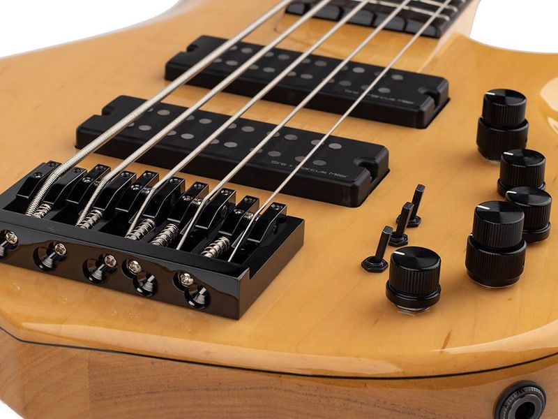 Sire M7 2nd Gen Series Marcus Miller Swamp Ash + Solid Maple 5-string Bass Guitar Natural