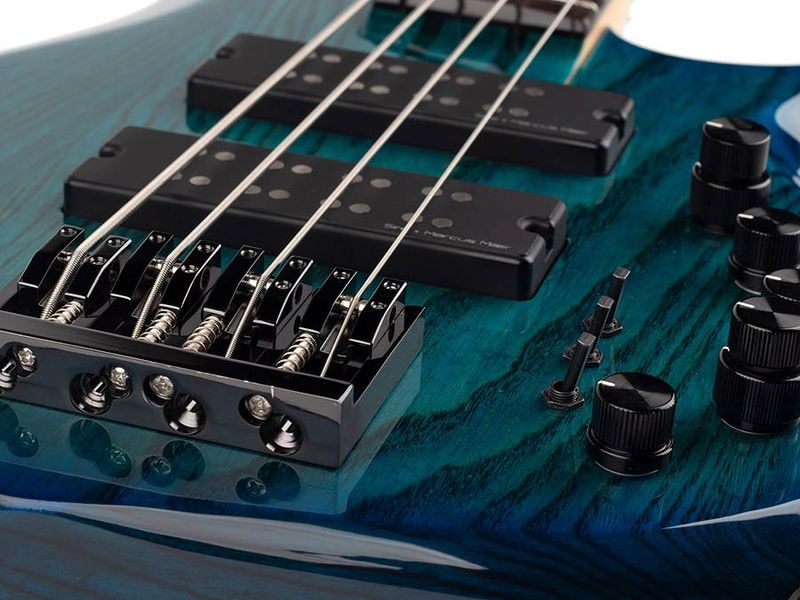 Sire M5 Series Marcus Miller Swamp Ash 4-string Bass Guitar Transparent Blue