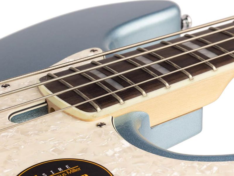 Sire V7 2nd Gen Series Marcus Miller Alder 4-string Bass Guitar Lake Placid Blue