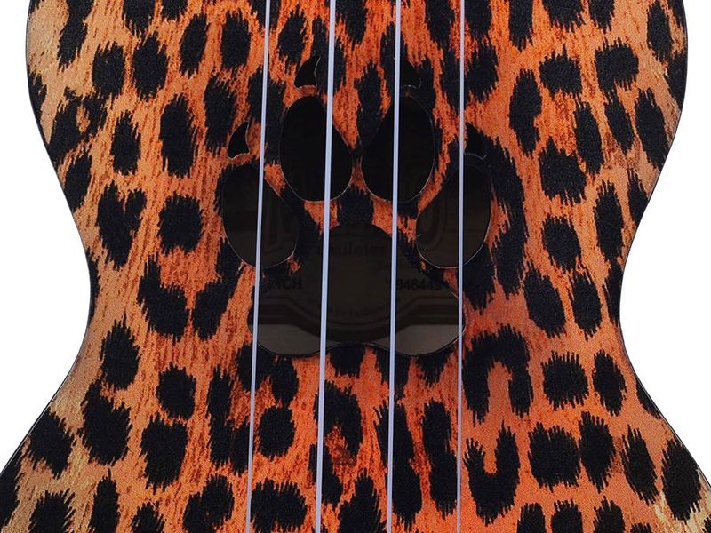 Mahalo Art Series, soprano ukulele CHEETAH, with bag
