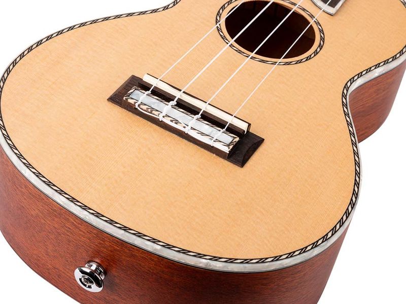 Mahalo Pearl Series, solid top concert ukulele, natural, with bag