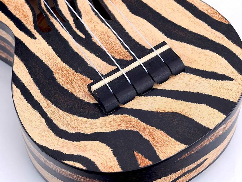 Mahalo Art Series, soprano ukulele ZEBRA, with bag