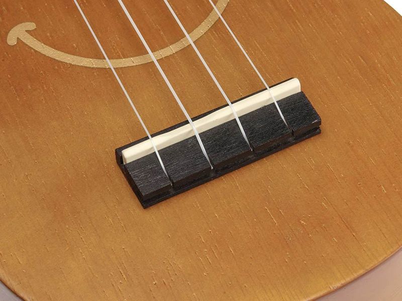 Mahalo Smiley Series, soprano ukulele, transparent brown, with bag