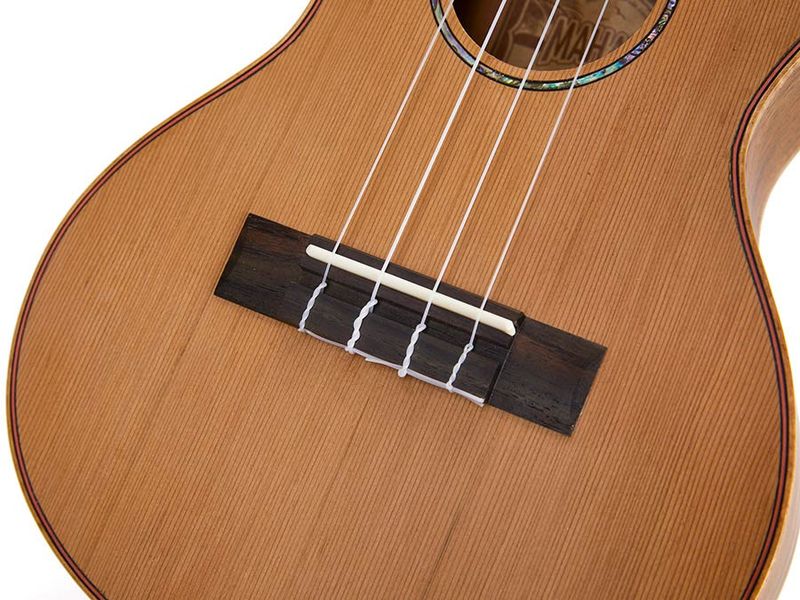 Mahalo Master Series, all solid tenor ukulele, natural, with bag