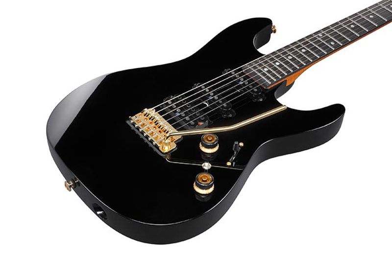 Ibanez AZ26P1-BK Elgitar med gigbag, Premium AZ