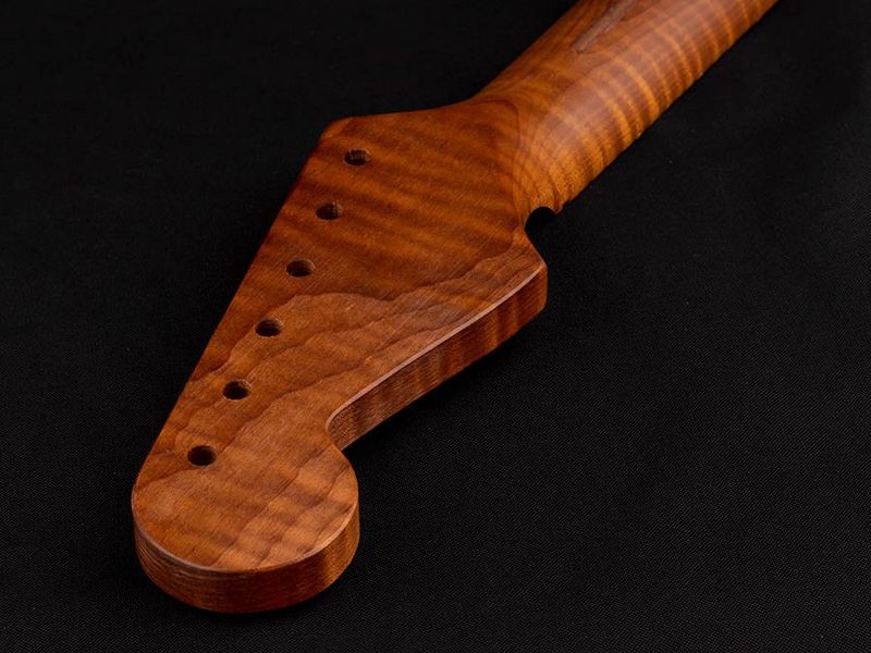 Allparts Replacement Neck for Stratocaster® Tempered Flame Maple
