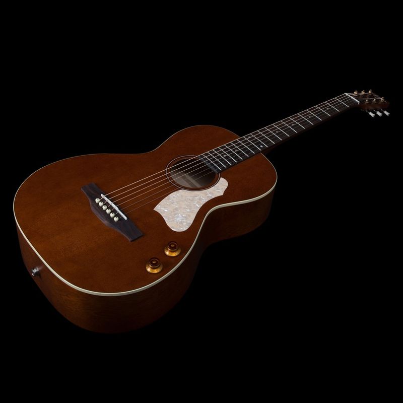 Art & Lutherie Roadhouse Havana Brown Q-Discrete