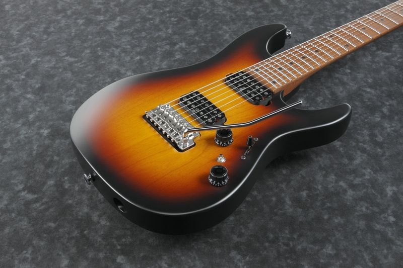 Ibanez AZ24027-TFF 7-strenger m/koffert