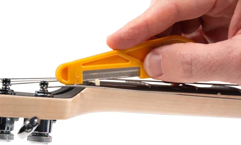 MusicNomad MN664 - Diamond Nut File .105